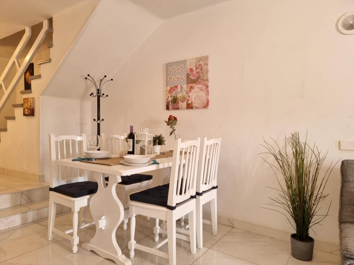 Duplex Apartment Vistamar, Sea-View, Heated Pool In Parque Santiago 2, Wifi Playa de las Americas  Exterior foto
